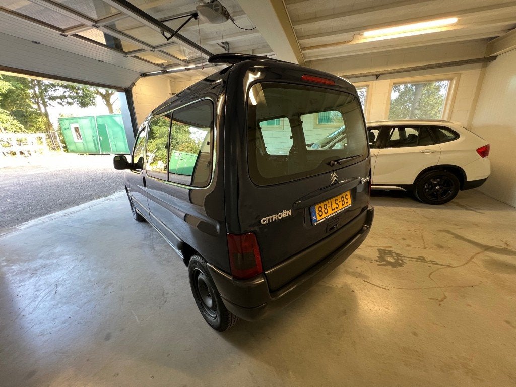 Foto 7 van Citroen BERLINGO 1.4I CINQSPACE CLUB Laadbak!!Youngtimer!!