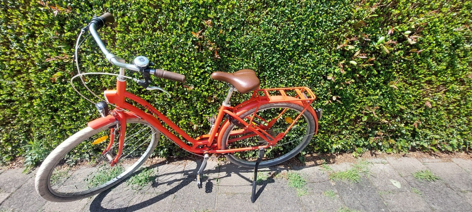 Mooie rode Btwin fiets voor kinderen en volwassenen, Ophalen, Gebruikt, Velgrem, Minder dan 16 inch