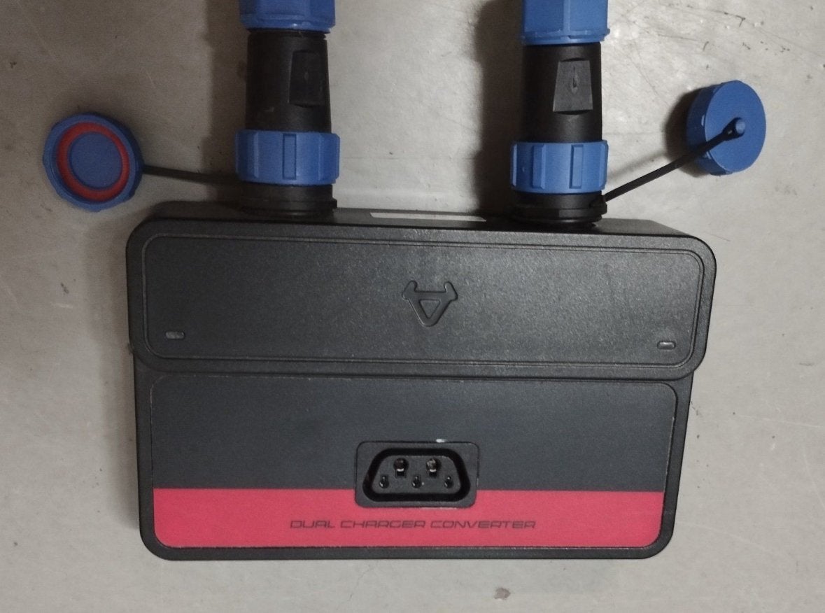 Niu Snellader Splitter NPro NGt Cargo Origineel, Fietsen en Brommers, Ophalen, Gebruikt, Overige typen, Overige merken