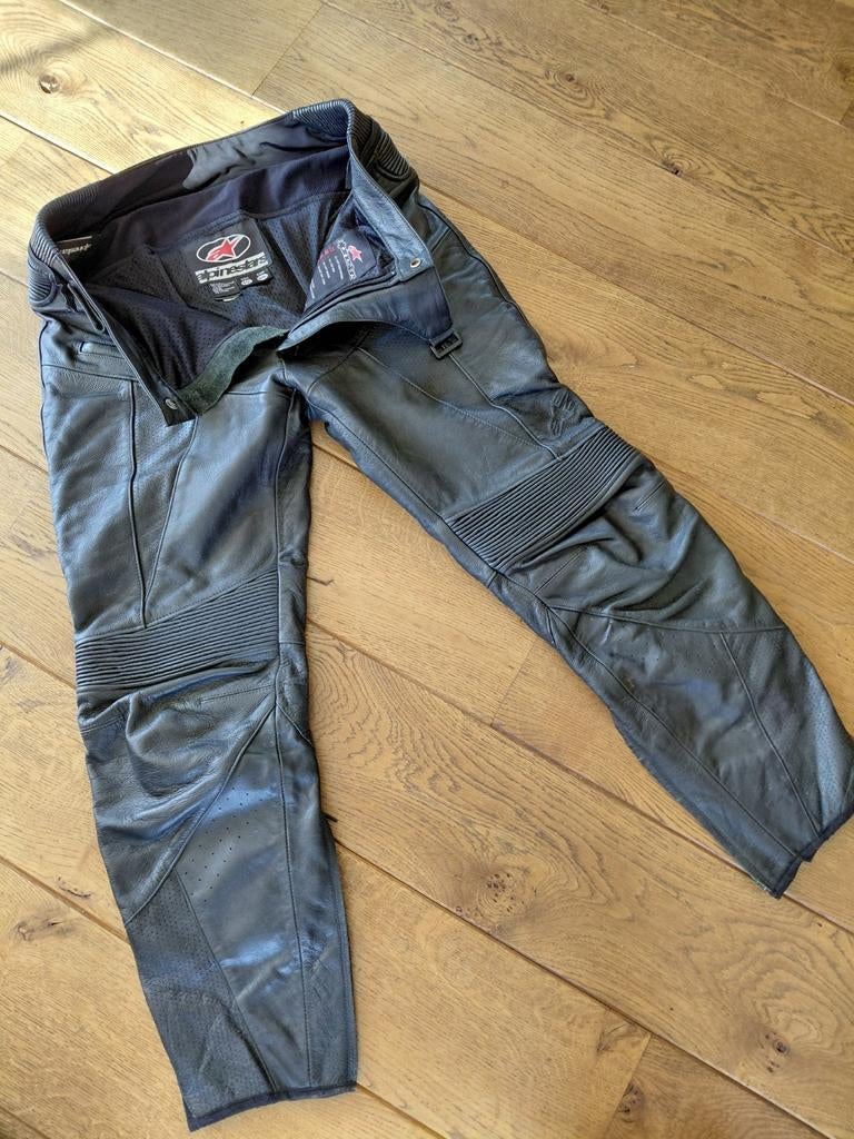 Alpinestars leren motorbroek heren, maat 56, Motoren, Kleding | Motorkleding, Ophalen, Broek | leer, Heren, Alpinestars