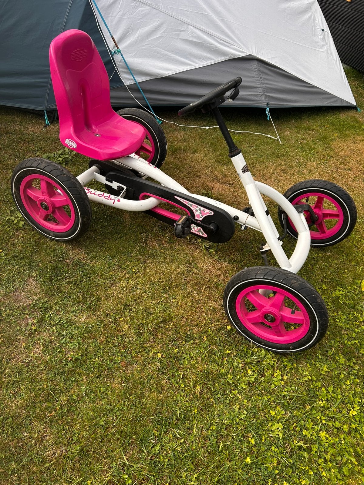 Berg buddy roze wit, Ophalen, Zo goed als nieuw, Berg