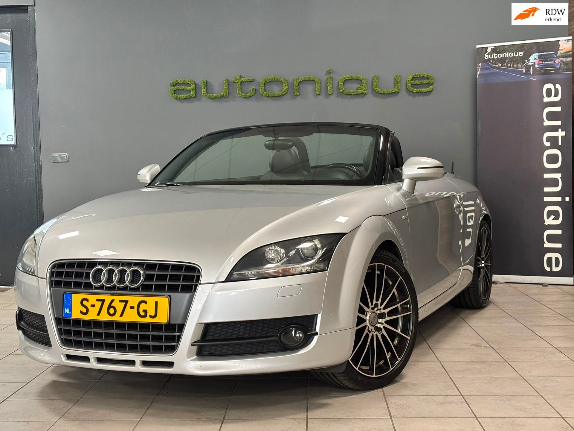Audi TT Roadster 2.0 TFSI S-Line leder/cruise/sportstoelen, Auto's, Audi, TT, Gebruikt, Zwart, 4 cilinders