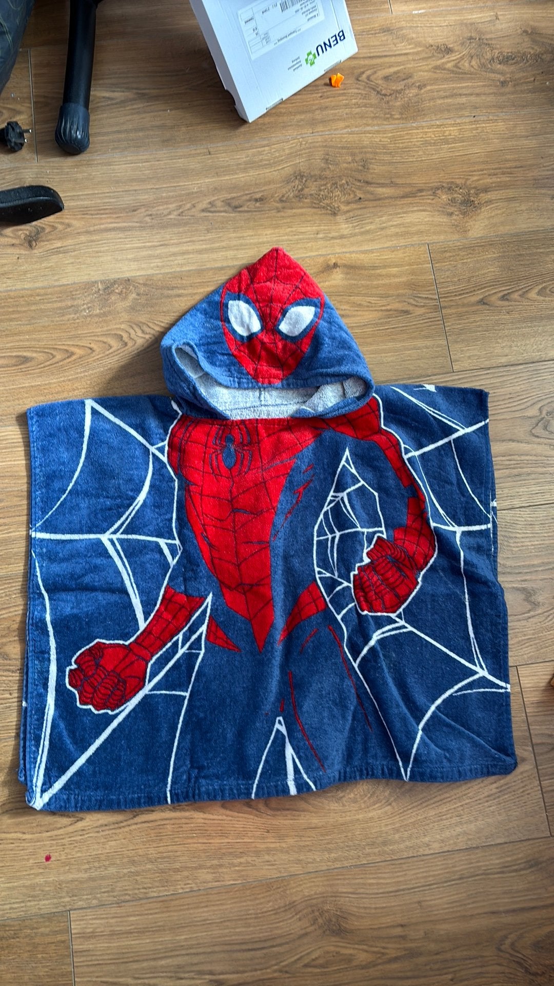 Zwem/bad poncho zara, Kinderen en Baby's, Kinderkleding | Kinder-zwemkleding, Maat 104, Ophalen of Verzenden, Zo goed als nieuw