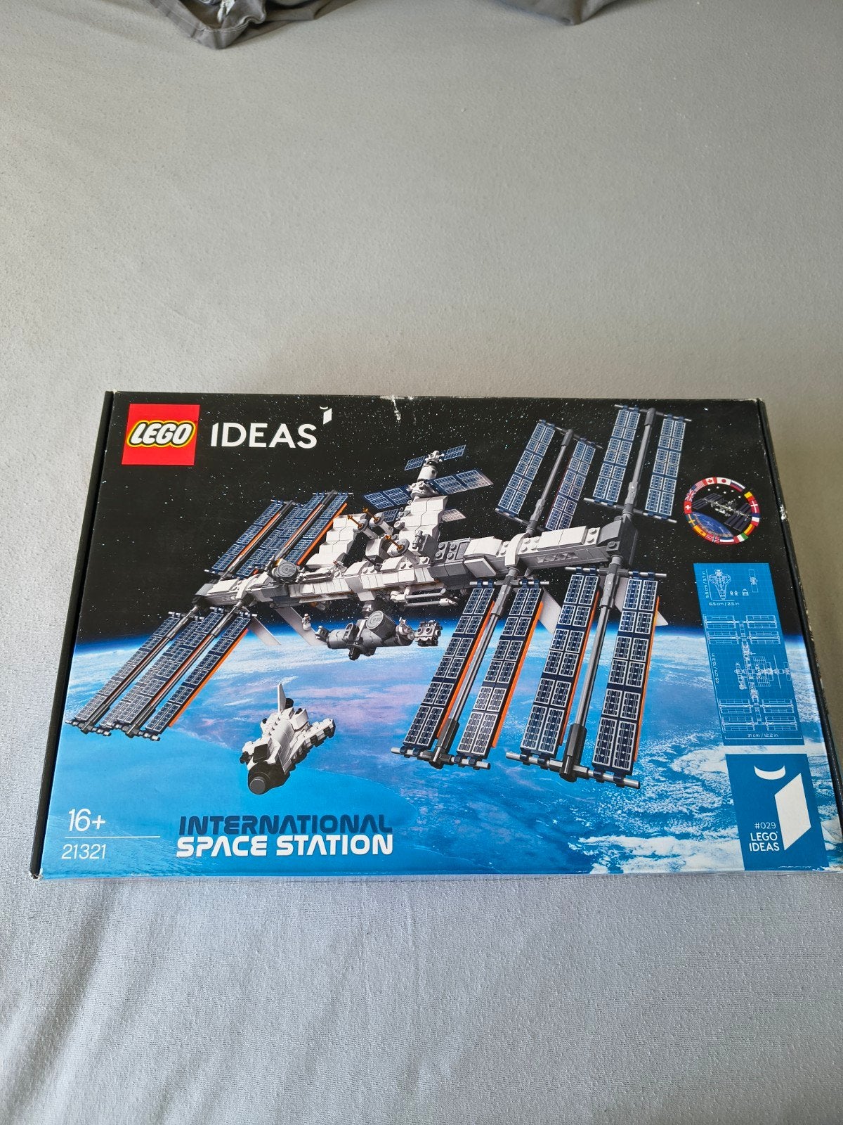 Lego 21321 International Space Station (doos beschadig, Kinderen en Baby's, Speelgoed | Duplo en Lego, Lego, Nieuw, Ophalen of Verzenden