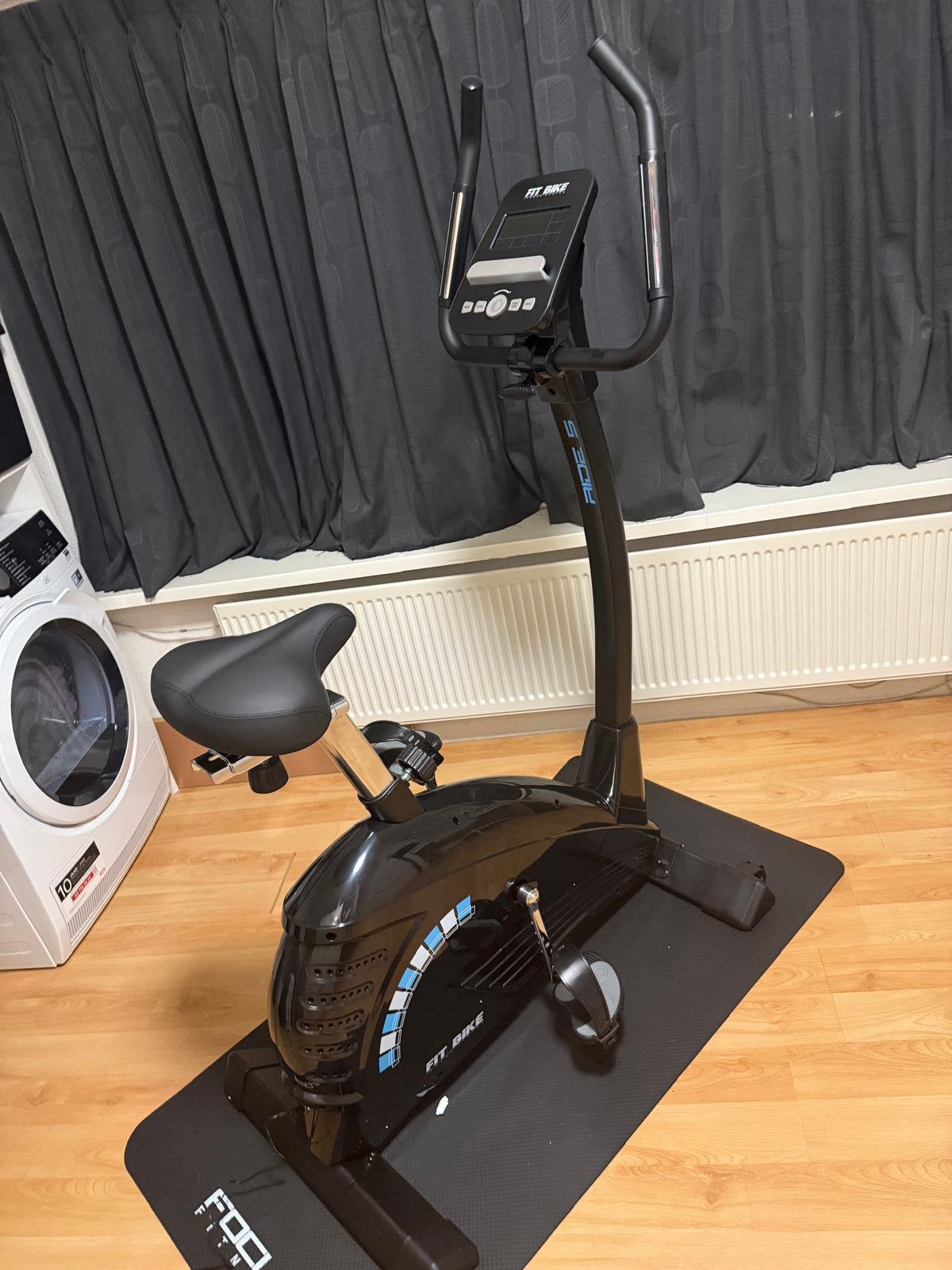 Hometrainer - FitBike Ride 5 iPlus nieuw, Sport en Fitness, Ophalen, Nieuw, Kunststof, Hometrainer