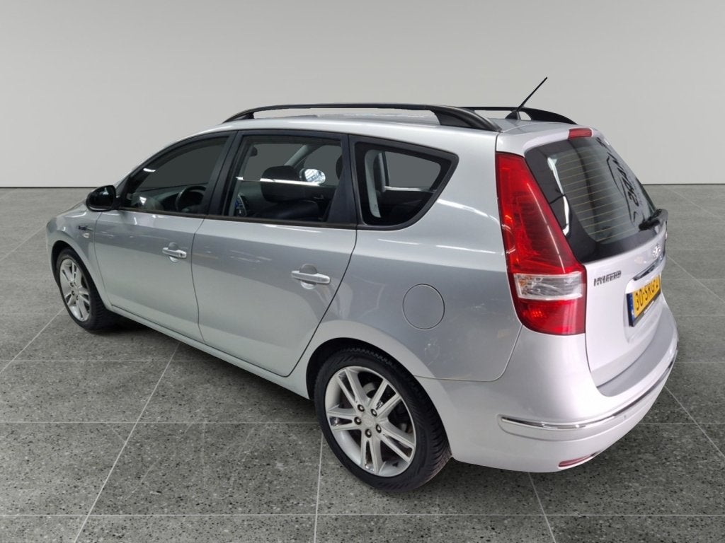 Hyundai i30 CW 1.6i Blue Dynamic Zeer nette auto, Auto's, 127 pk, Gebruikt, 1591 cc, Handgeschakeld