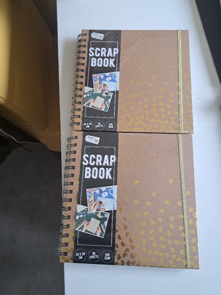 Scrap/schetsbooeken, Hobby en Vrije tijd, Scrapbooking, Ophalen, Nieuw, Album of Boek, Overige merken