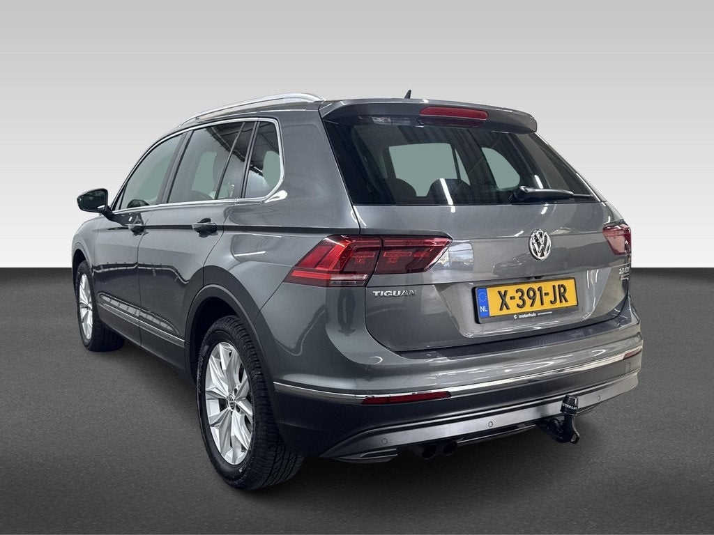 Volkswagen Tiguan 2.0 TSI 4Motion Highline, Auto's, Volkswagen, Automaat, Gebruikt, Euro 6, 4 cilinders