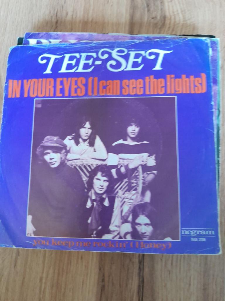Tee-set 7 inch in your eyes, Ophalen of Verzenden, Zo goed als nieuw, Pop