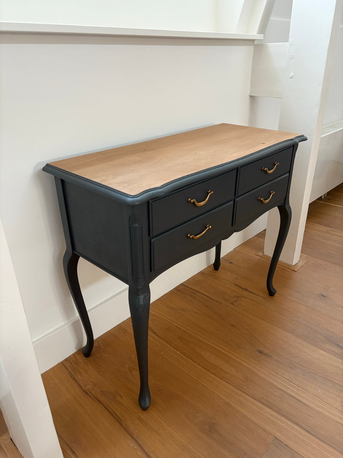 Sidetable / Console tafel met 4 laden - Donkerblauw met hout, Huis en Inrichting, Ophalen, 50 tot 100 cm, Zo goed als nieuw, 3 of 4 laden