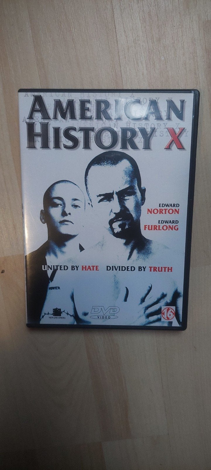 American History X DVD - Krachtig Drama, Cd's en Dvd's, Dvd's | Drama, Zo goed als nieuw, Vanaf 16 jaar, Engels, Nederlands, Ophalen of Verzenden