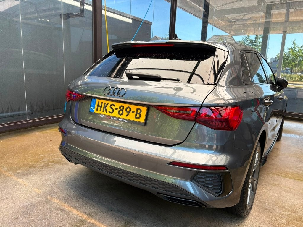 Audi A3 45 Tfsi e 245pk Phev S-tronic 2022 Grijs, 4 cilinders, Stoelverwarming, Plug-in hybride, Grijs