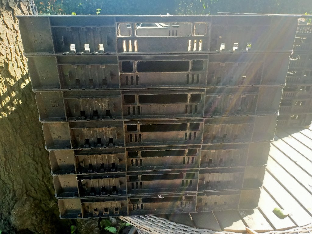 Plastic bakken tuin, Ophalen, Gebruikt, 40 tot 60 cm, 50 tot 75 cm