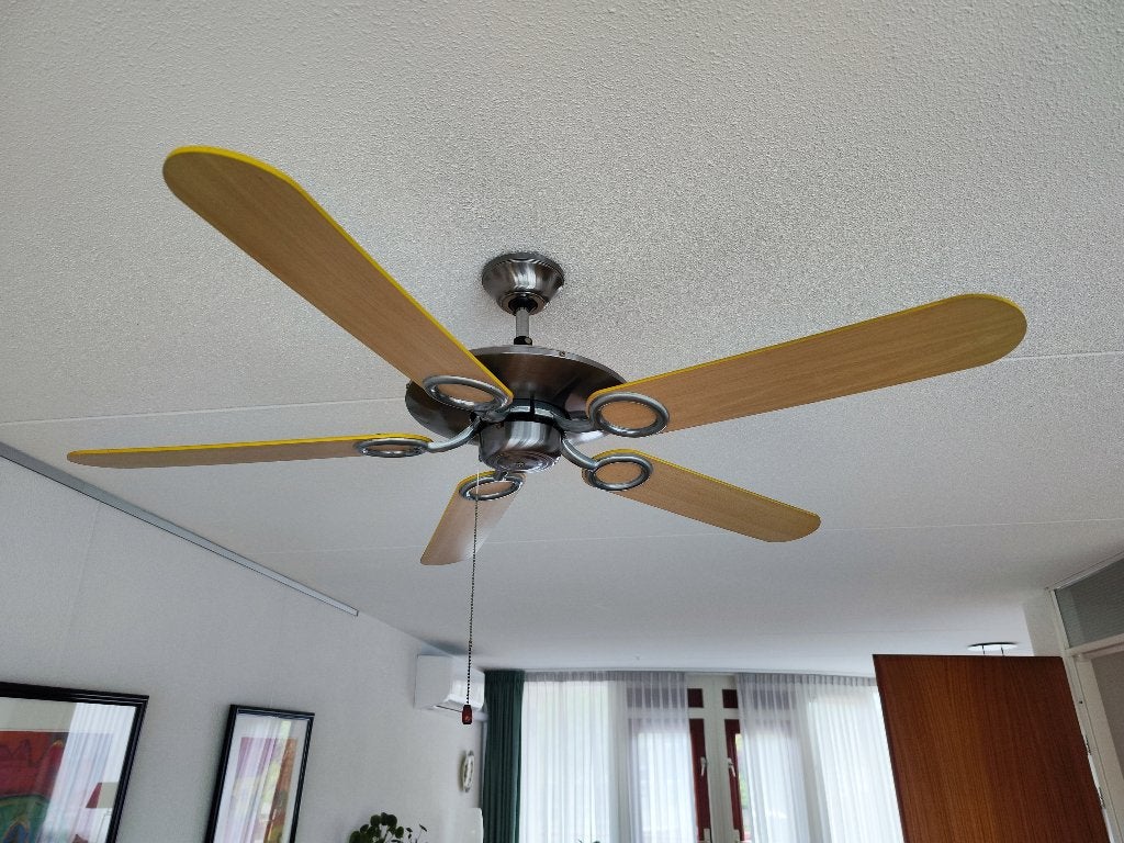 Prachtige design plafond ventilator, Ophalen, Zo goed als nieuw, Plafondventilator