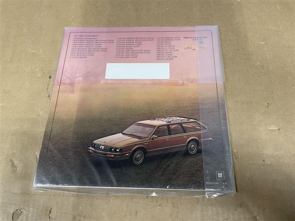 GM Folder - 1986 Oldsmobile Catalogues, Ophalen of Verzenden, Zo goed als nieuw, Overige merken