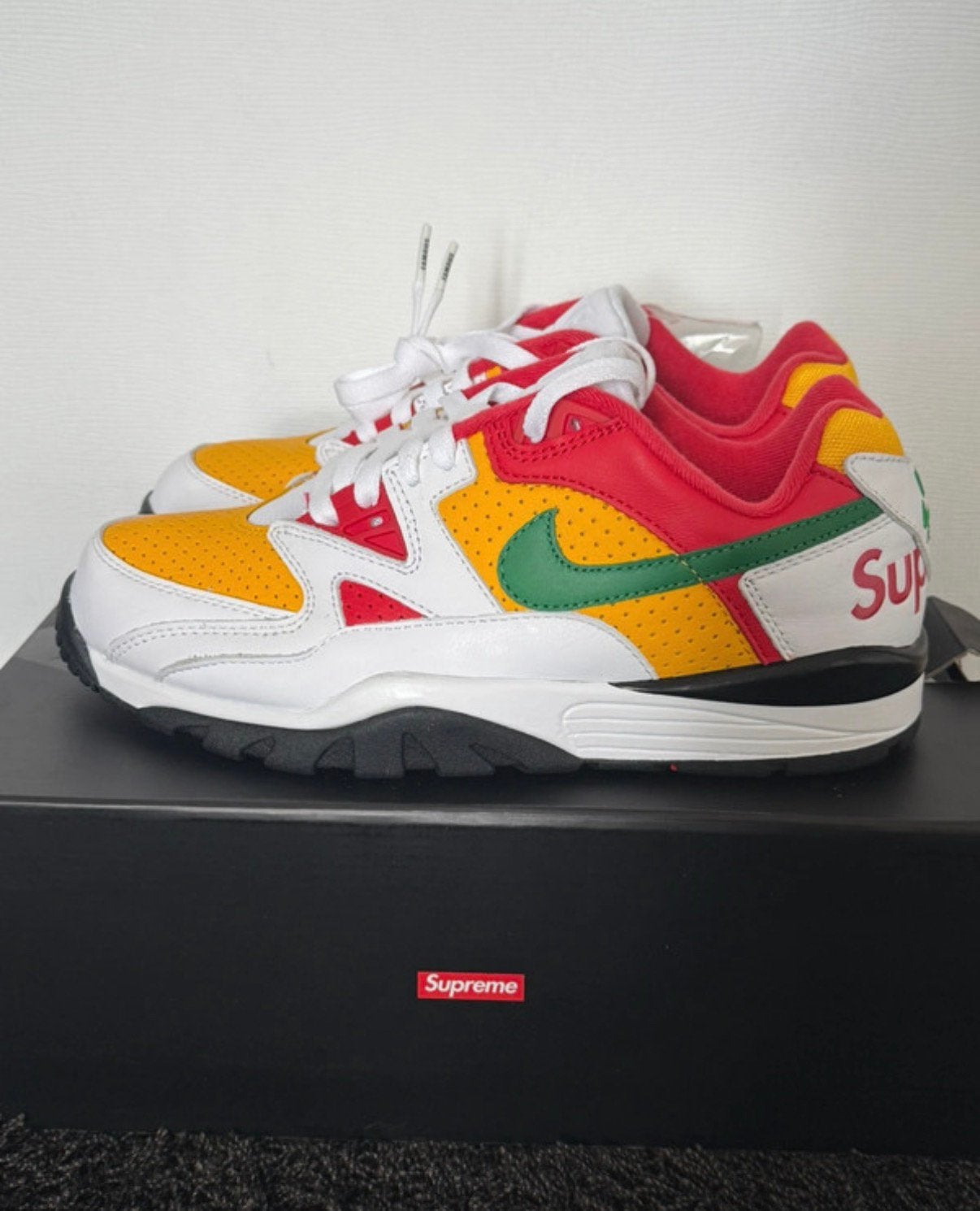 Nike x Supreme Air Cross Trainer 3 Low, Ophalen, Nieuw