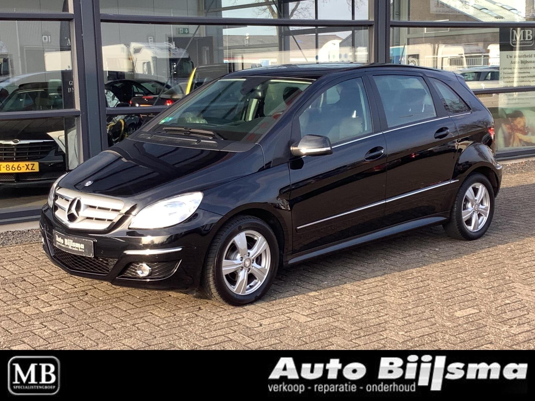 Mercedes B-klasse 180 automaat, cruise, navi, eerste eigenaa, Euro 5, Gebruikt, 4 cilinders, 116 pk