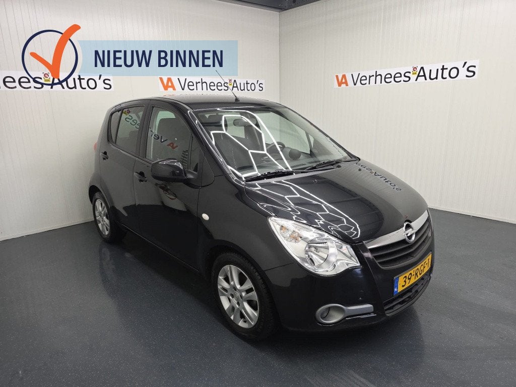 Opel Agila 1.2 Edition (bj 2011), Auto's, Opel, 4 cilinders, 965 kg, Zwart, Origineel Nederlands