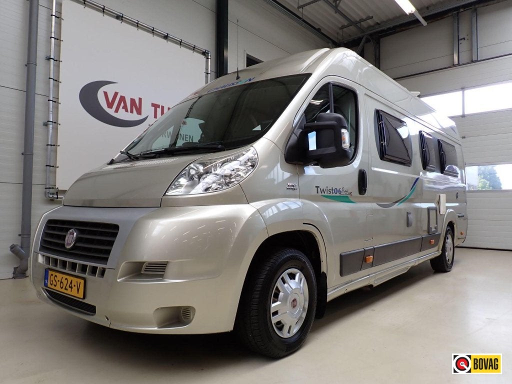 Chausson Twist Prestige Automaat / LENGTEBEDDEN / Busbiker, Automaat, Buscamper of Camperbus, 6 tot 7 meter, Diesel