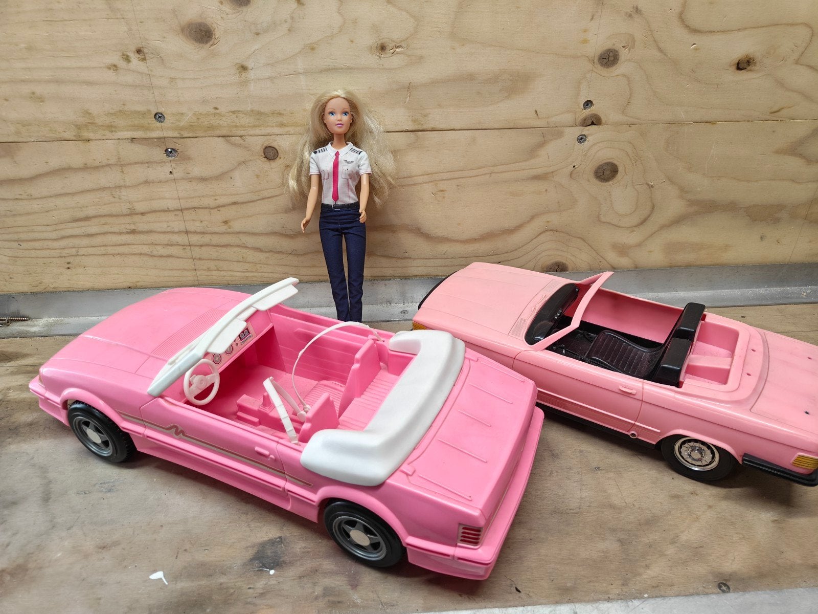 Vintage Barbie Roze Cabriolet Auto's met Barbiepop, Verzamelen, Ophalen of Verzenden, Gebruikt