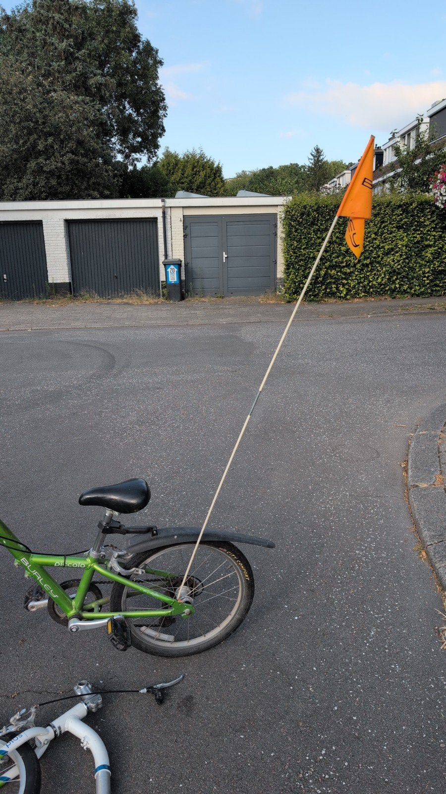 Burley Piccolo aanhangfiets met voorwiel, Ophalen, 20 inch of meer, Gebruikt, Velgrem
