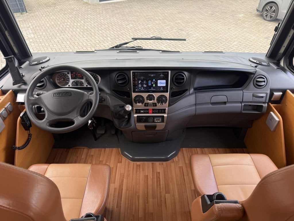 Phoenix Liner 8000 G 2011 Full options, Caravans en Kamperen, Campers, Chemisch toilet, Vloeistofverwarming, Bedrijf, Diesel