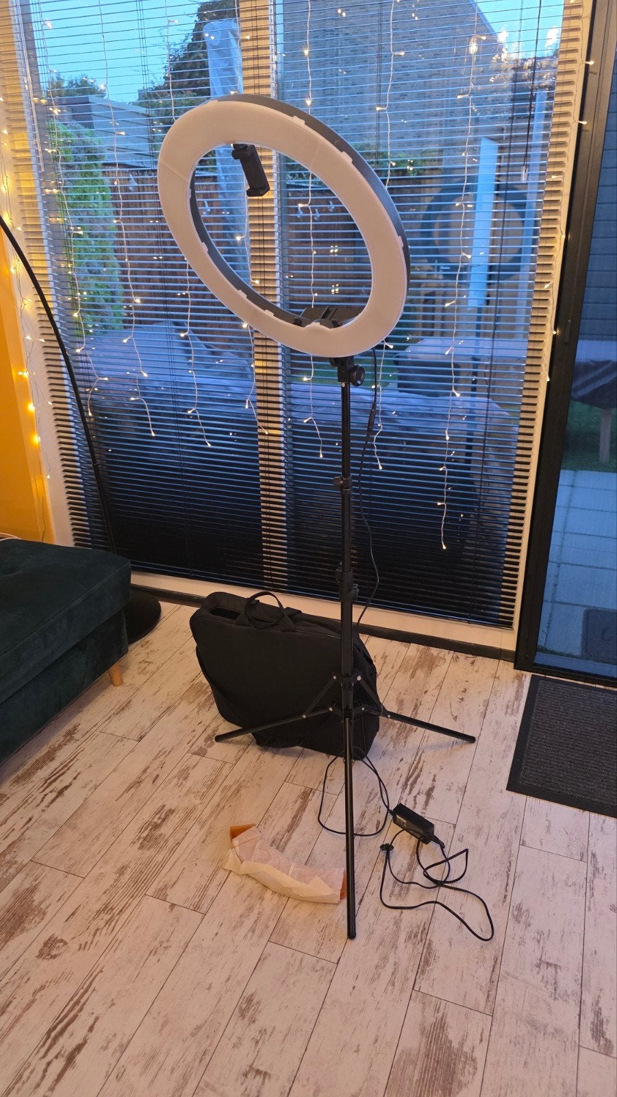 LED-ringlamp met telefoonhouder en tas - Vlog & Salon, Ophalen, Kunststof, Zwart, Dimbaar