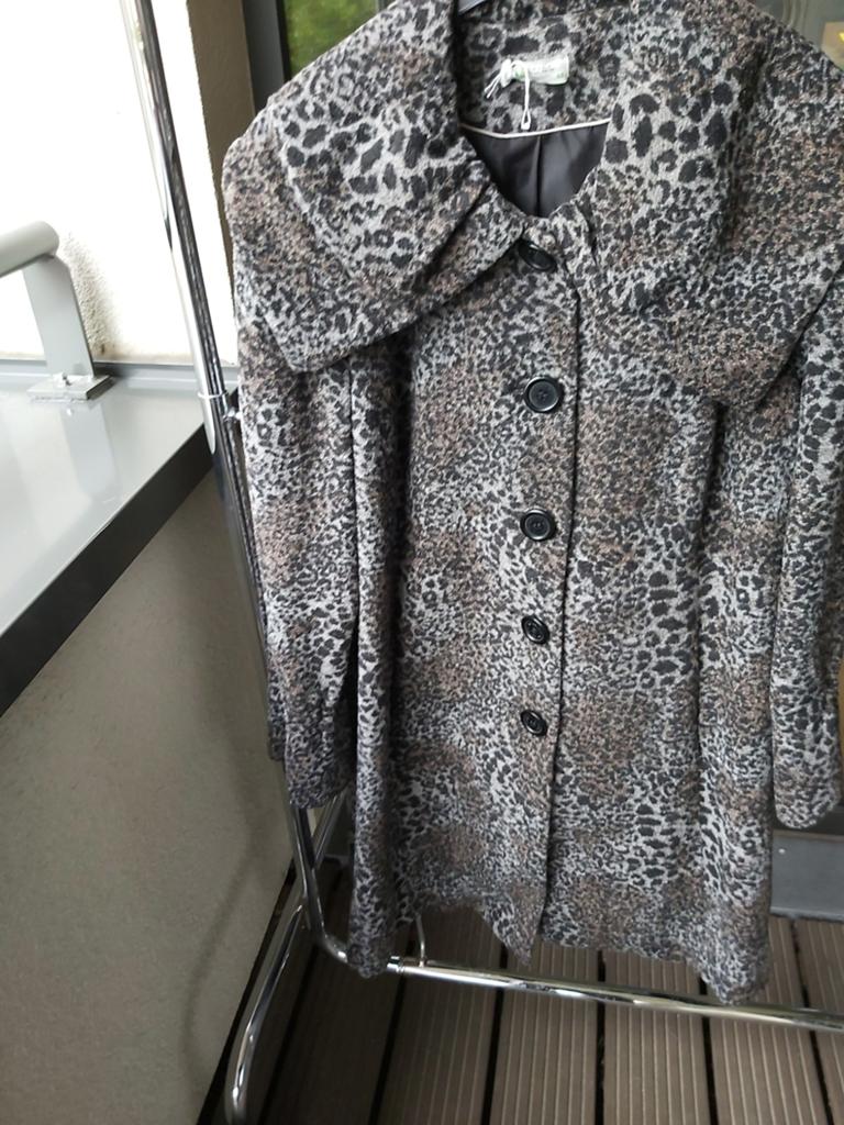 Warme lichte mantel / jas merk No secret maat 48 in heel moo, Ophalen, Zo goed als nieuw, Maat 46/48 (XL) of groter