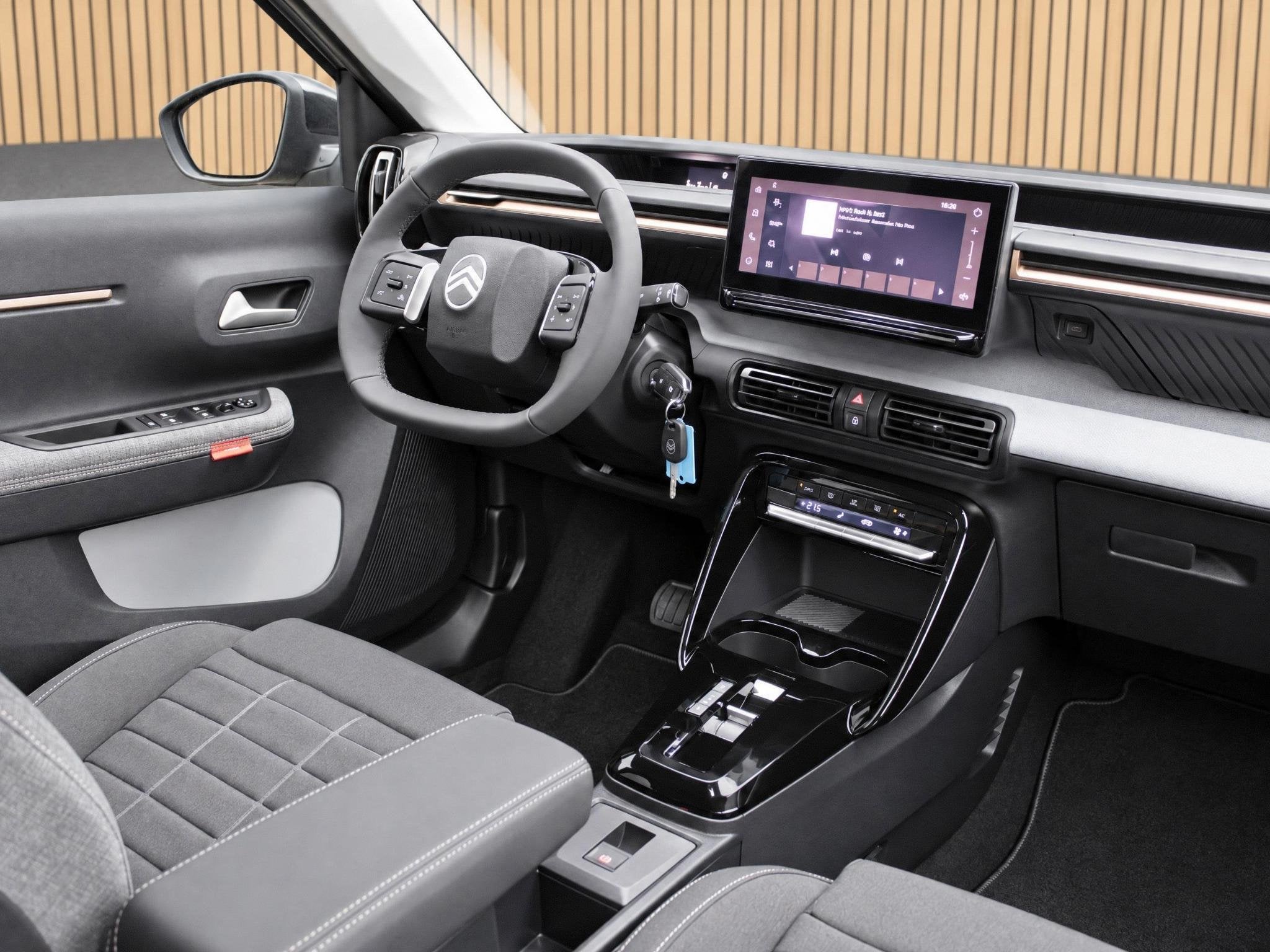 Citroen C3 Aircross HYBRID 145 PLUS VOORRAAD KORTING, Auto's, Stof, 1250 kg, Euro 6, 1199 cc