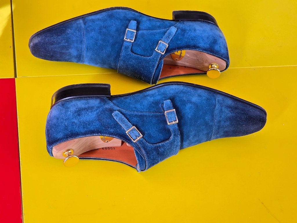 Santoni suede schoenen met 2 gesp en Zwarte kleur 43, Kleding | Heren, Schoenen, Verzenden, Zwart, Santoni, Gespschoenen