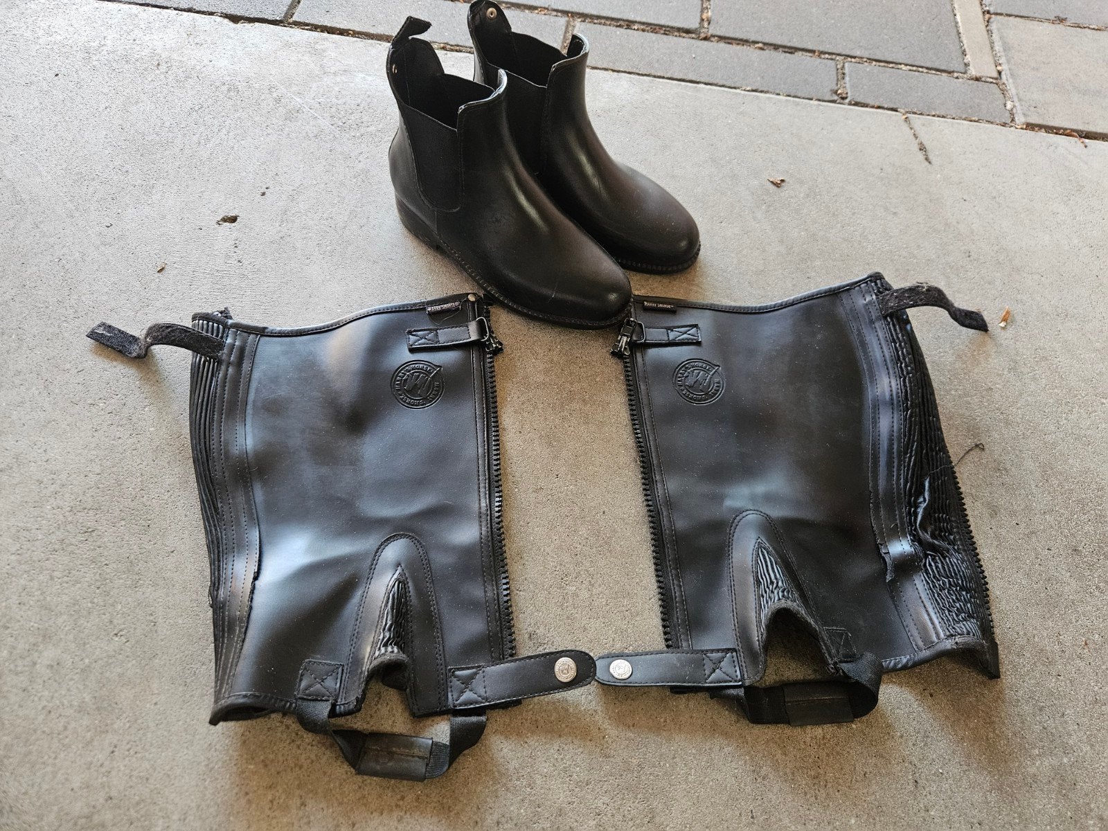 Paardrijschoenen maat 35 met chaps, Dieren en Toebehoren, Paardrijkleding, Gebruikt, Kinderen, Ophalen of Verzenden, Zwart