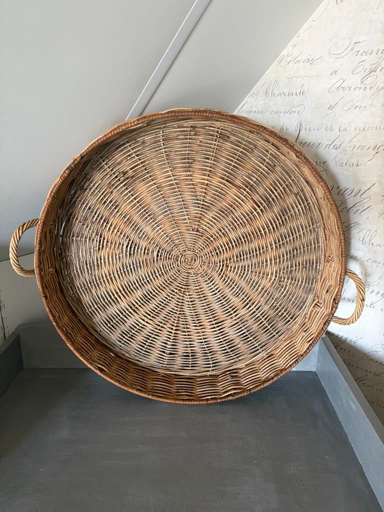 Rotan mand: tray/ dienblad van Riviera Maison, Ophalen, Mand, Rond, Zo goed als nieuw