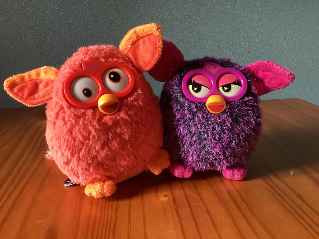Furby 2 Stuks / Jaar 2013…Zie foto’s.    ((Ophalen)), Ophalen, Zo goed als nieuw, Overige typen
