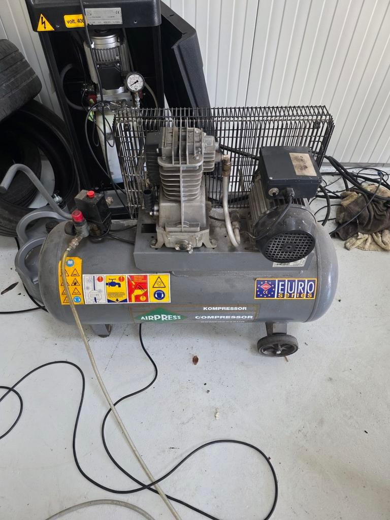 Airpress Compressor HL 340/100 - 100 liter, 10 bar, Gebruikt, Ophalen of Verzenden, 200 tot 400 liter/min, Mobiel