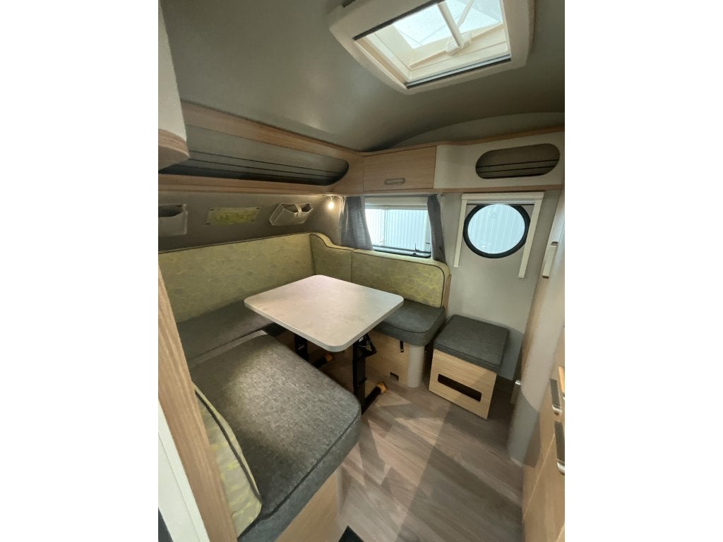 T@B 320 RS UNIEK-DIRECT LEVERBAAR, Caravans en Kamperen, Caravans, Overige typen, Rondzit, Tot en met 2, Bedrijf