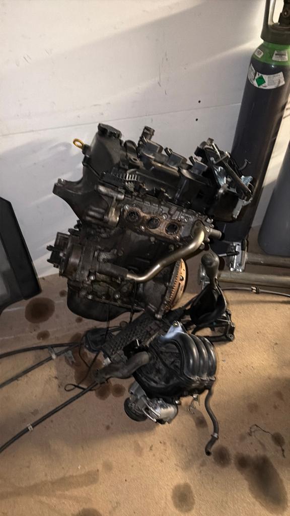 Motor toyota aygo in onderdelen, Ophalen of Verzenden, Toyota