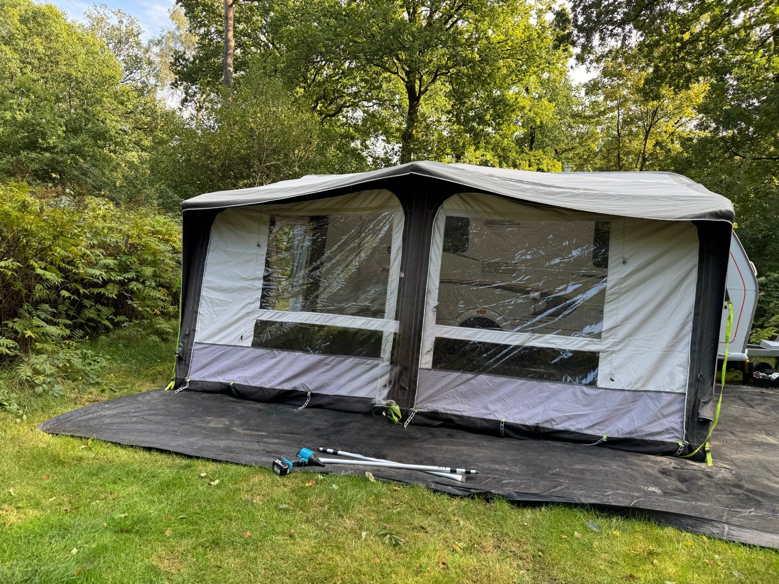 Kampa Club Air 450 voortent, Caravans en Kamperen, Voortenten en Luifels, Ophalen, Gebruikt, Polyester, Kampa Dometic
