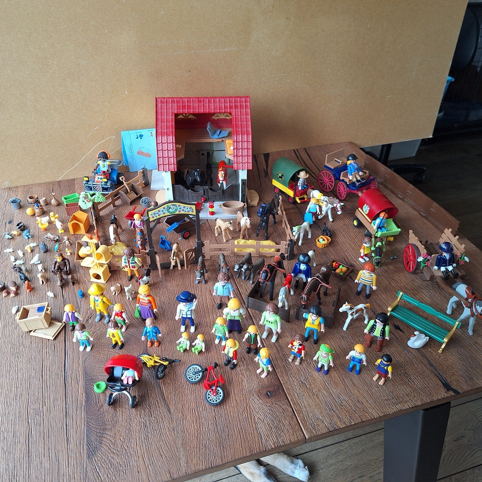 Grote Playmobil set met boerderij, figuren en dieren, Kinderen en Baby's, Gebruikt, Gebouw, Complete set, Ophalen of Verzenden