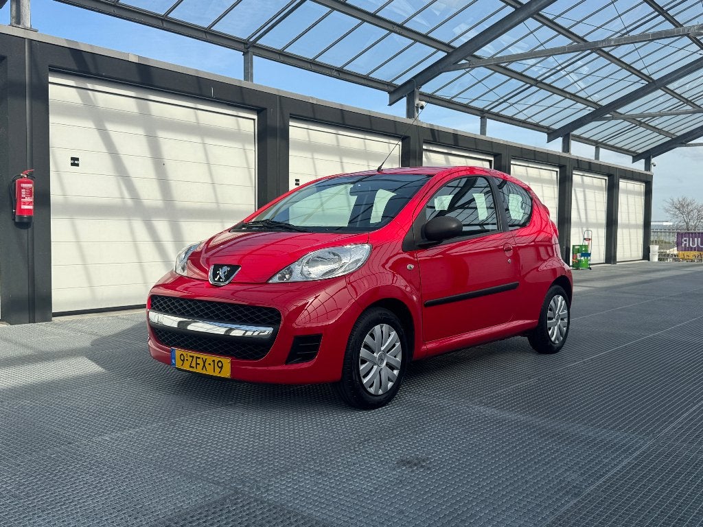 Peugeot 107 1.0 12V - APK 6-2027!!, Voorwielaandrijving, Euro 5, Stof, 4 cilinders