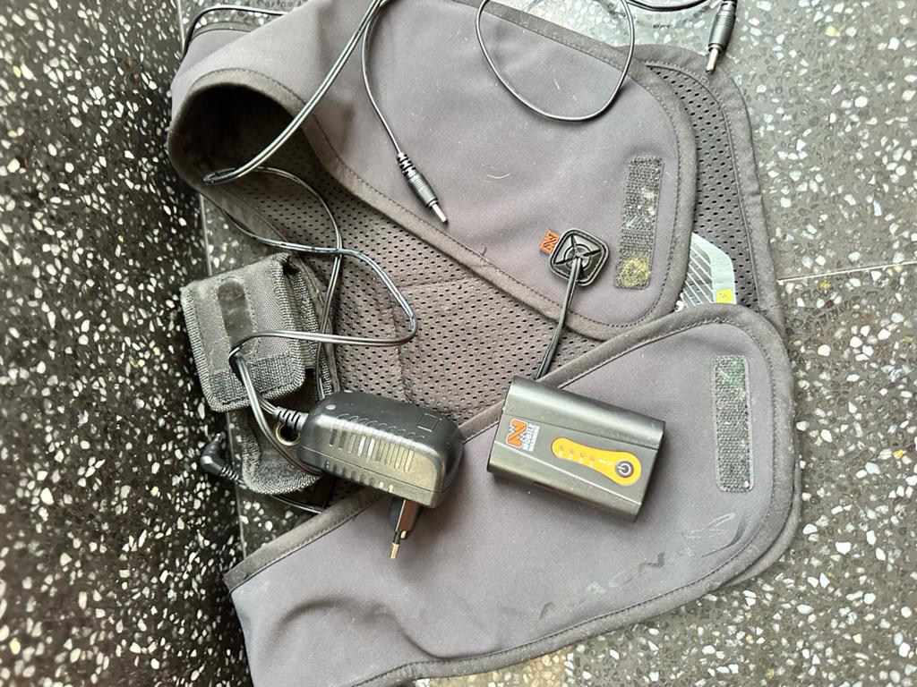 Magna-Tech verwarmd vest met accu en oplader, Ophalen of Verzenden, Gebruikt