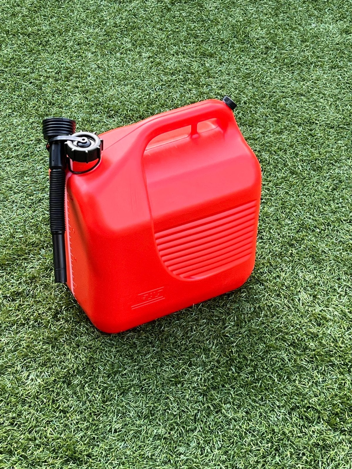Jerrycan 20 liter met schenktuit - Rood, Ophalen of Verzenden, Nieuw