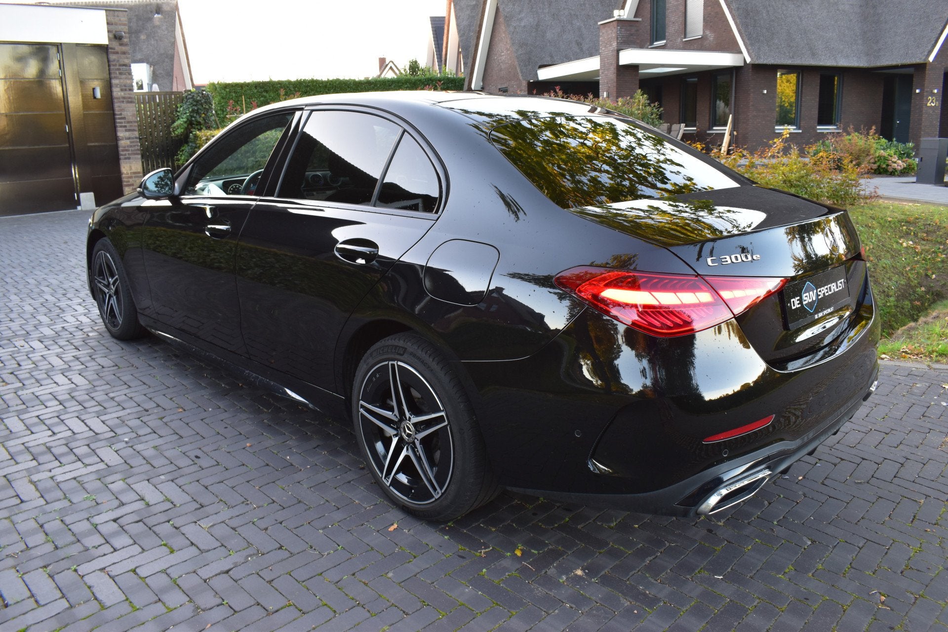 Mercedes-Benz C-Klasse 300 e AMG Line AUT. 36DKM! 313PK FULL, Auto's, Automaat, Dealer onderhouden, Achterwielaandrijving, 4 cilinders