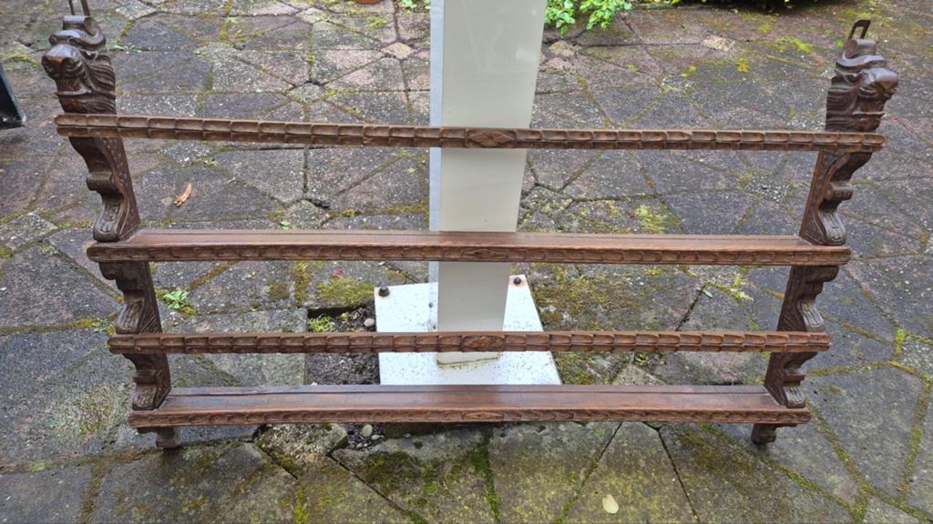 Antiek eiken wandrek met leeuwenkoppen - 19e eeuws snijwerk, Ophalen