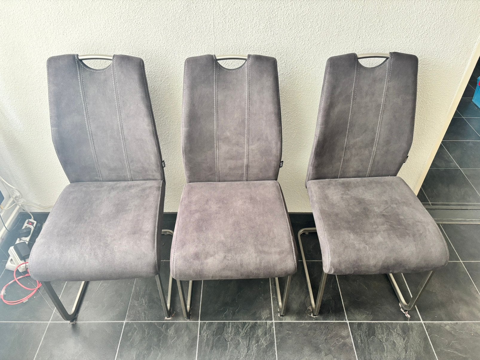 Eetkamerstoelen 6 stuks grijs antraciet suede nubik xora, Huis en Inrichting, Ophalen, Zo goed als nieuw, Grijs, Vijf, Zes of meer stoelen