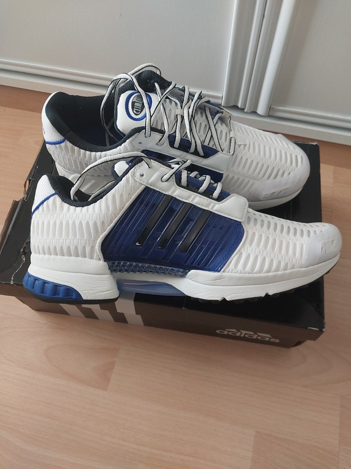 adidas climacool white black blue maat 44 2/3 nieuw in doos, Kleding | Heren, Ophalen of Verzenden, Nieuw