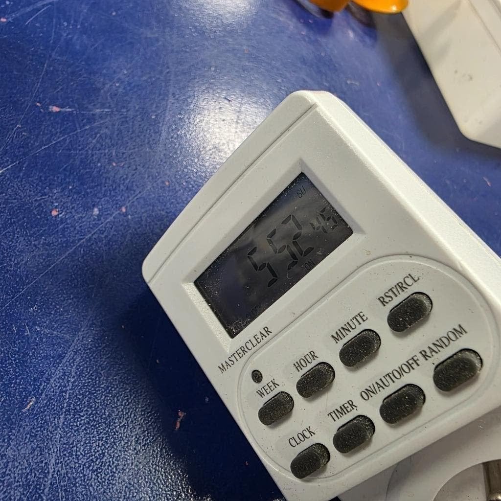3x BRENNENSTUHL DIGITALE SCHAKELKLOK 230 VOLT, Hobby en Vrije tijd, Ophalen of Verzenden, Zo goed als nieuw
