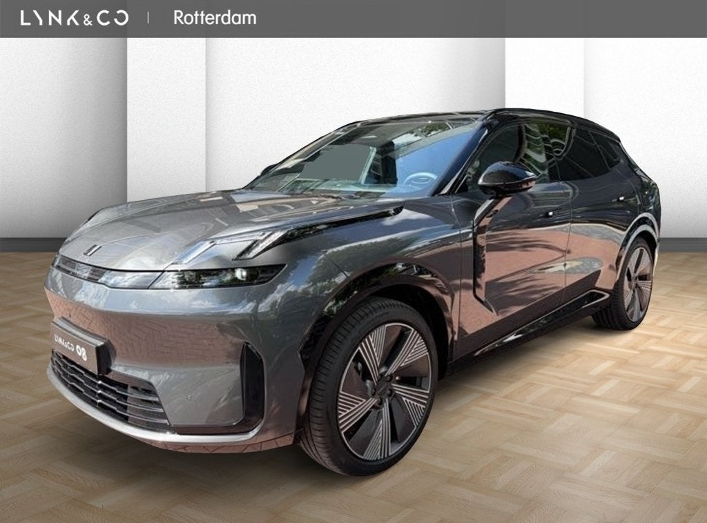 Lynk & Co 08 AKTIE! | MORE FOR CORE! | Stoel massage | 200Km