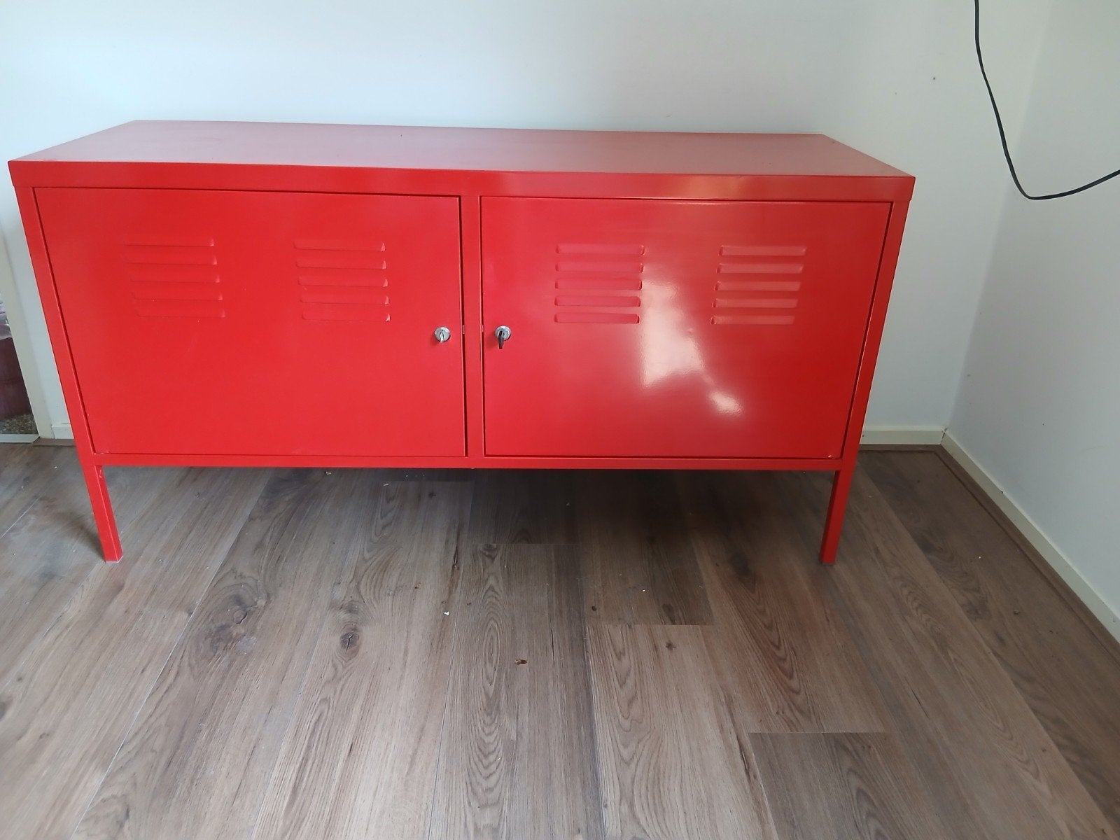 rode IKEA PS metalen lockerkast, Ophalen, Gebruikt, Industriële designklassieker