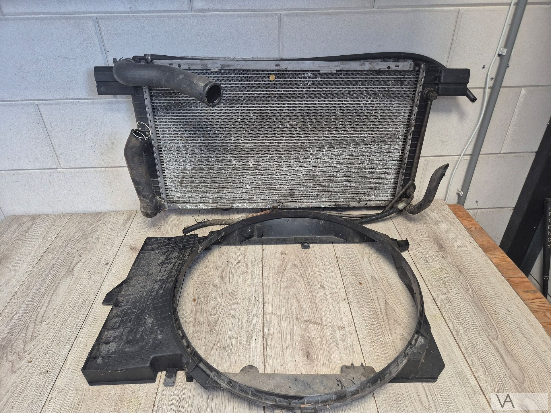 Radiateur + frame van Mercedes SL R129 1295000703 280 / 300, Auto-onderdelen, Motor en Toebehoren, Gebruikt, -, Ophalen of Verzenden