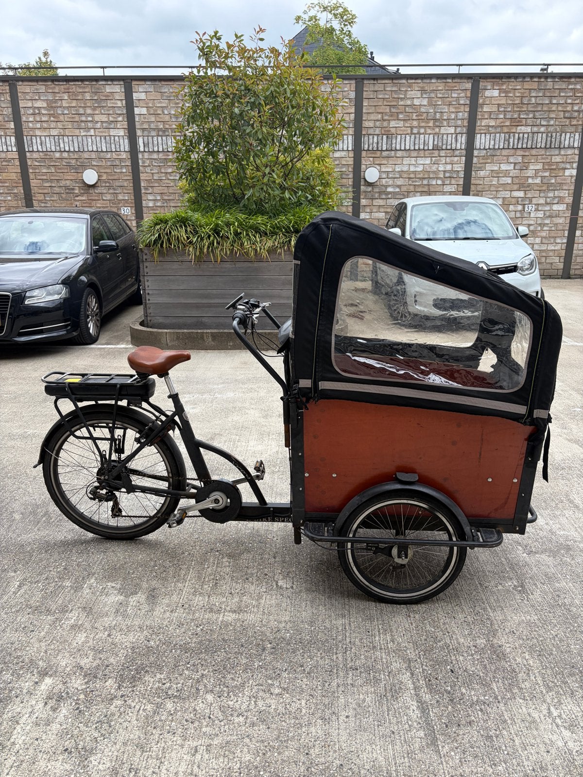 Elektrische bakfiets met huif - Ideaal voor kinderen, Gebruikt, Elektrisch, 2 kinderen, Schijfrem